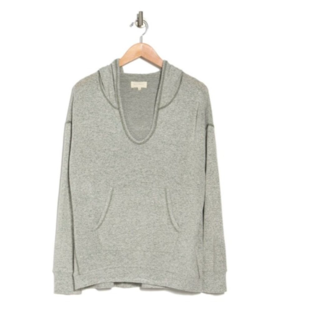 NWT Melloday Scoop Neck Contrast Stitch Hoodie in Green